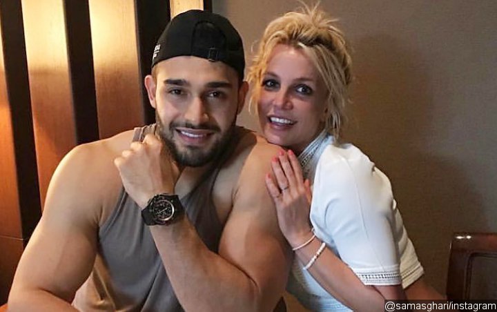 Britney Spears' BF Assures She's Fine After She Makes Fans 'Uncomfortable' With Post-Therapy Clip