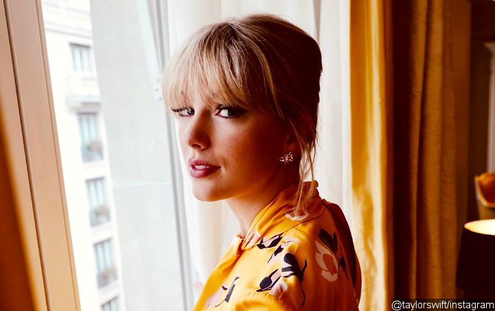 Taylor Swift Hilariously Responds After Being Blamed for Crashing Instagram