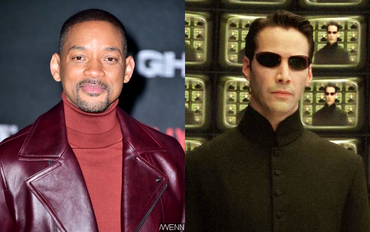 Will Smith - Neo (Keanu Reeves) in 'The Matrix'