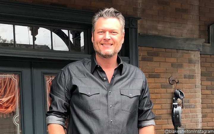 Blake Shelton Shares Hilarious Attempt at Viral Bottle Cap Challenge