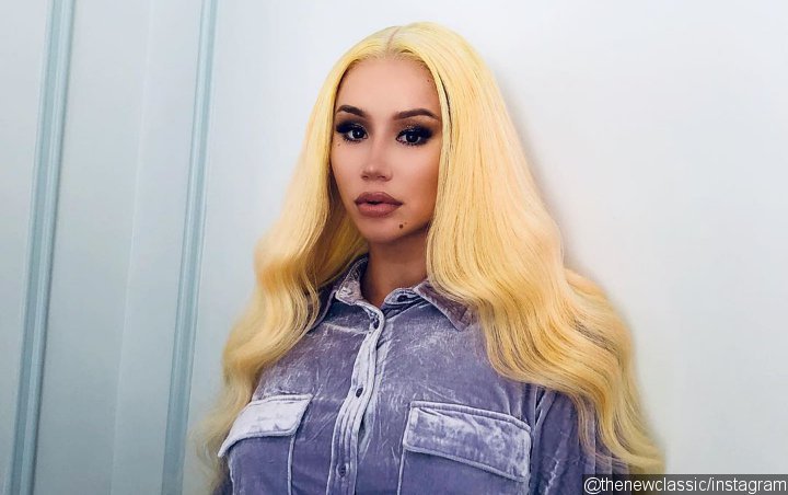 Iggy Azalea Adds More Fuel to Engagement Rumors With Manicure Post