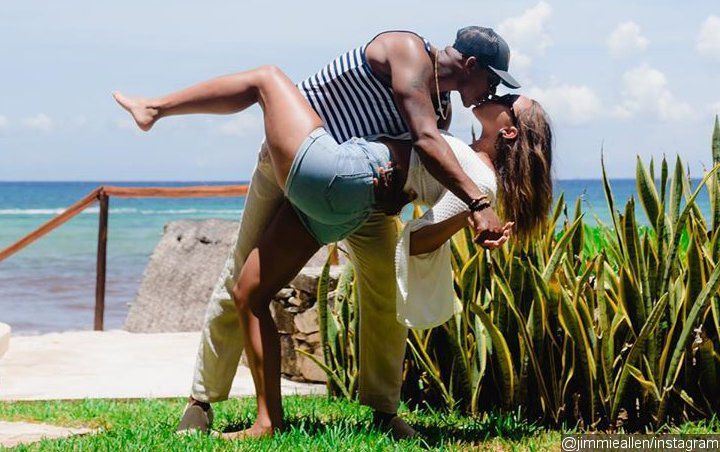 Jimmie Allen Proposes to Girlfriend During Disney World Trip