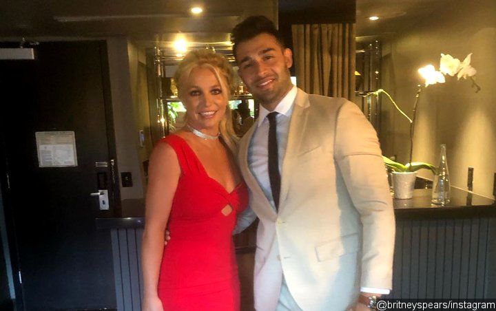Britney Spears Sparks Engagement Rumors at First Red Carpet Appearance With Beau Sam Asghari