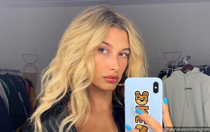 Fans Convinced Hailey Baldwin Is Pregnant Because of This