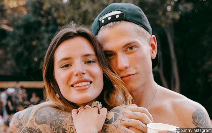 Bella Thorne's Boyfriend Loving Her Topless Cuddle Picture With New Girlfriend