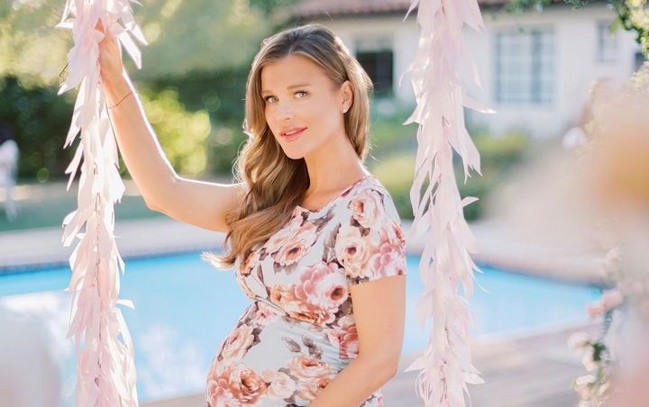 Joanna Krupa Welcomes Baby Girl, Shares First Pics of Newborn