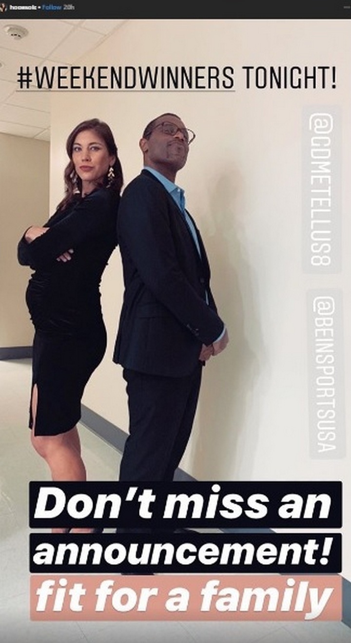 Hope Solo shows off her baby bump