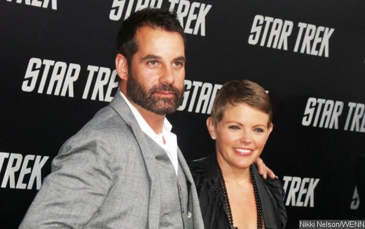 Natalie Maines' Marriage to Adrian Pasdar Officially Dissolved