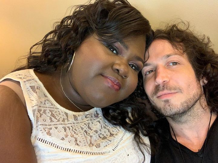 PGabourey Sidibe and boyfriend get lovey dovey