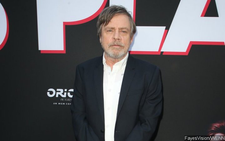 Mark Hamill Quits Facebook Over Its Political-Ad Policies