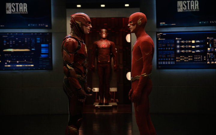 'Crisis on Infinite Earths': Grant Gustin's The Flash Meets Ezra Miller