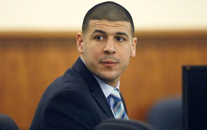 Aaron Hernandez Opened Up to Their Mom About His Sexuality Prior to Suicide