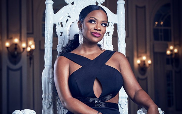 'RHOA': Kandi Burruss 'Desperate' to Get a Spin-off Show