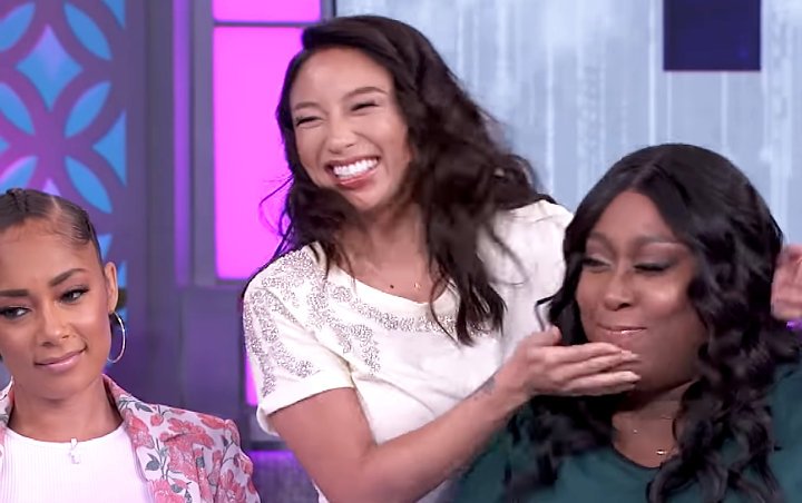 Amanda Seales Looks Annoyed When Jeannie Mai Kisses Loni Love