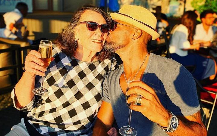 Shemar Moore Close to Tears as He Mourns the Loss of His Mother