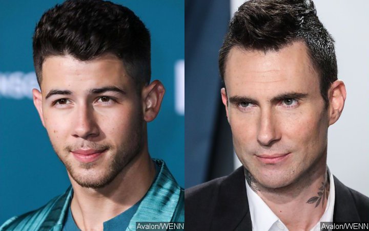 Nick Jonas Gets Trolled by Adam Levine for Performing at the Grammys With Spinach in His Teeth