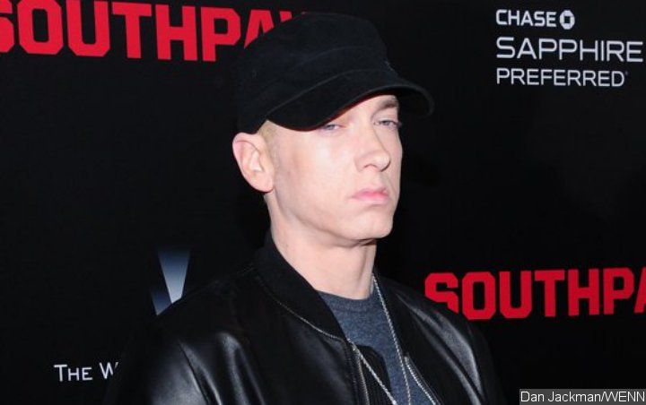 Eminem Sets the Record Straight on New Album Rumors