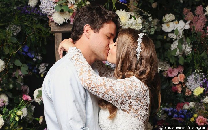 Bindi Irwin Made Last-Minute Changes to Her Wedding Due to Coronavirus Lockdown