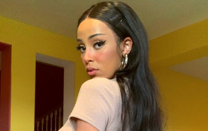 Doja Cat Has Online Meltdown, Says She'll Poop on Her Laptop