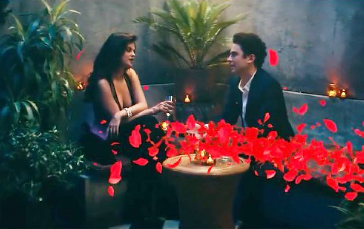 Selena Gomez Goes on 'The Bachelorette'-Style Dates in Teaser for 'Boyfriend' Music Video