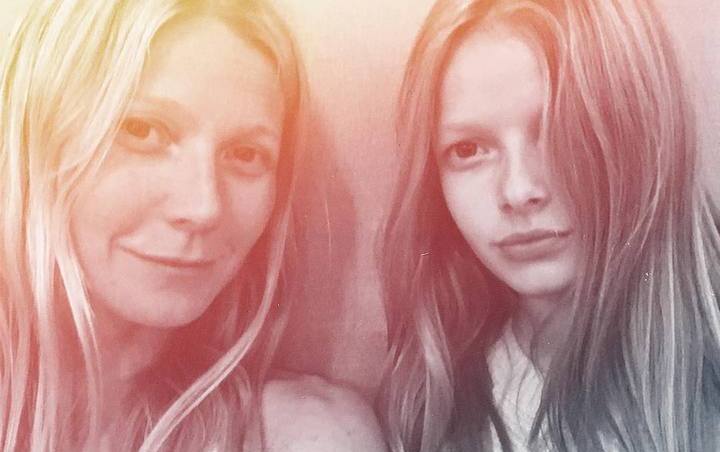 Gwyneth Paltrow's Daughter Ignores Social Distancing as She Hugs