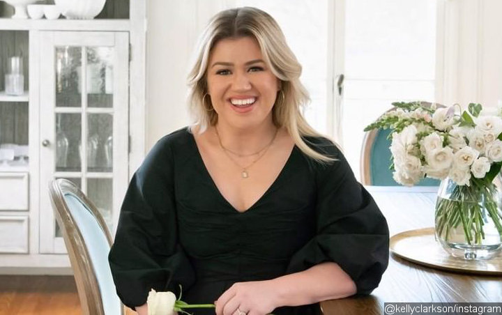 Kelly Clarkson 'Over the Moon' About National Anthem Performance for NASA's Launch America