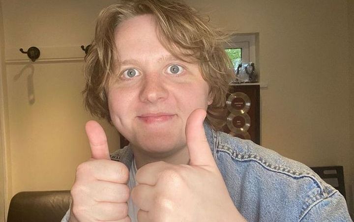 Lewis Capaldi Writes Love Letter to New Girlfriend in Next Album