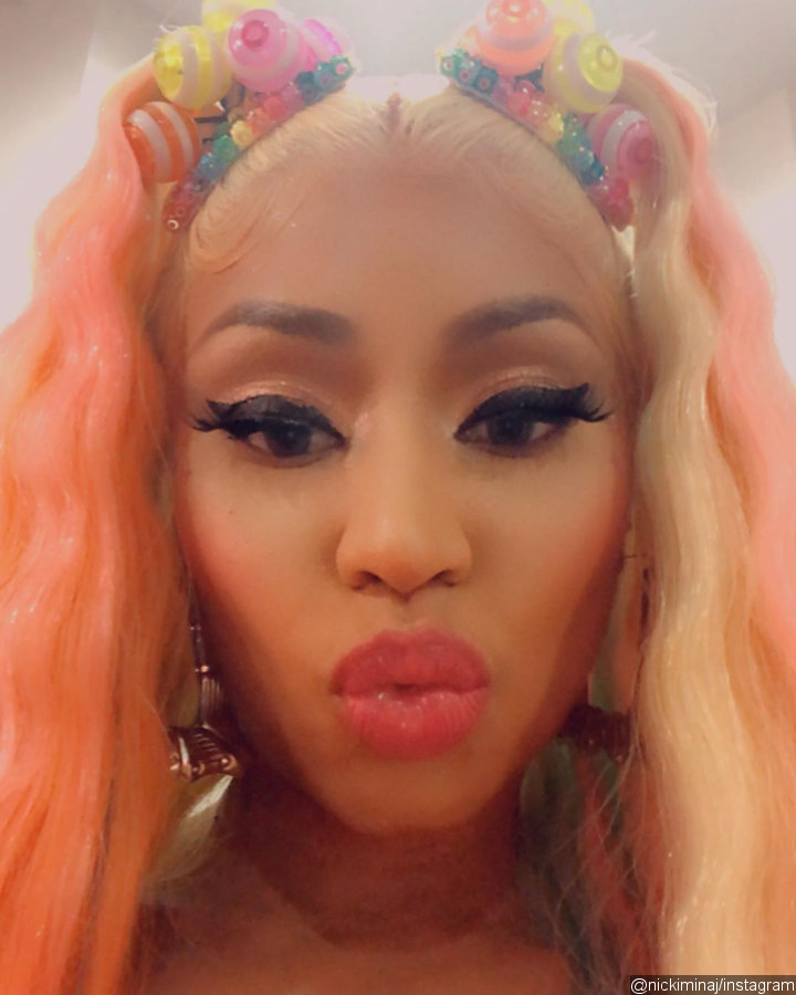 Nicki minaj huge boobs