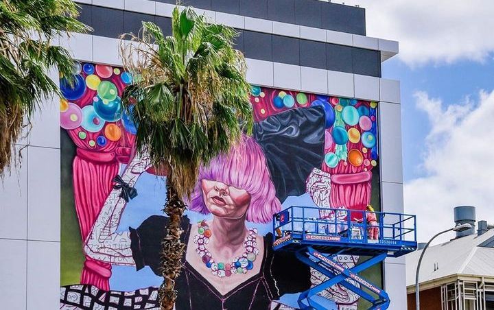 Sia Demands Tribute Mural Be Changed for Depicting Her Likeness