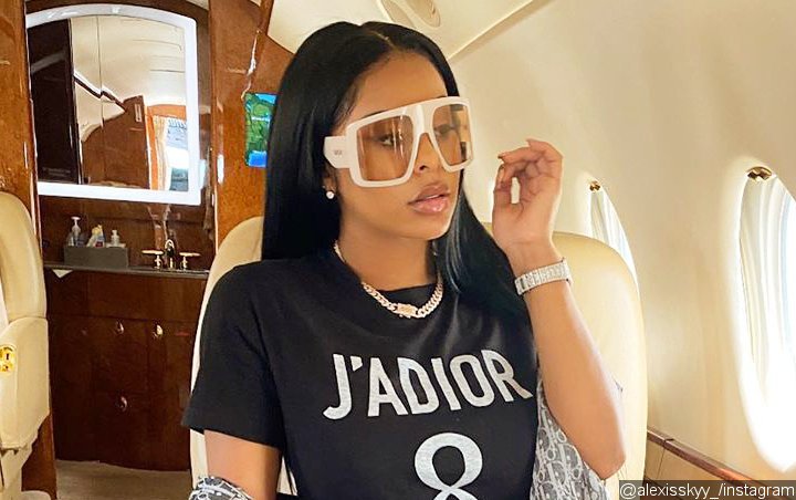 Alexis Skyy Not Impressed as Her Beau Throws Cash on Her in Bed for Her Birthday