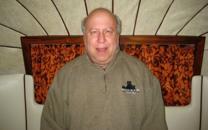Fleetwood Mac's Co-Founder Peter Green Dies at 73