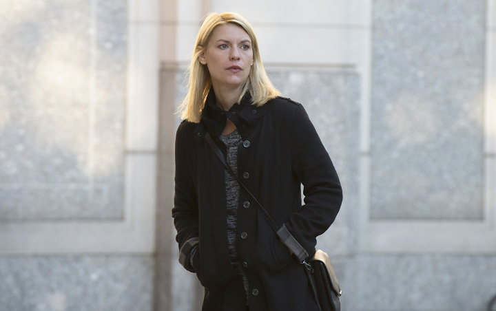 Claire Danes Calls Herself Masochist for Reading Bad 'Homeland' Reviews While in Labor