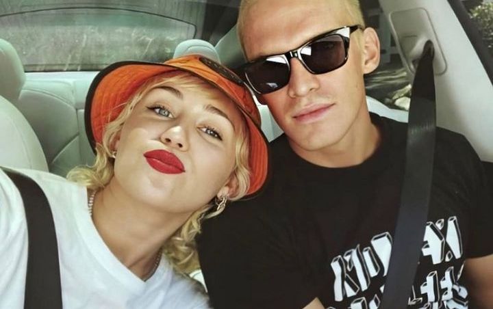 Miley Cyrus Confirms Cody Simpson Split, Insists There Is No Drama Behind Their Breakup