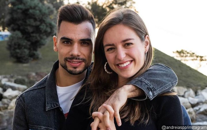MotoGP Driver Miguel Oliveira Engaged to Stepsister After Secretly Dating for 11 Years
