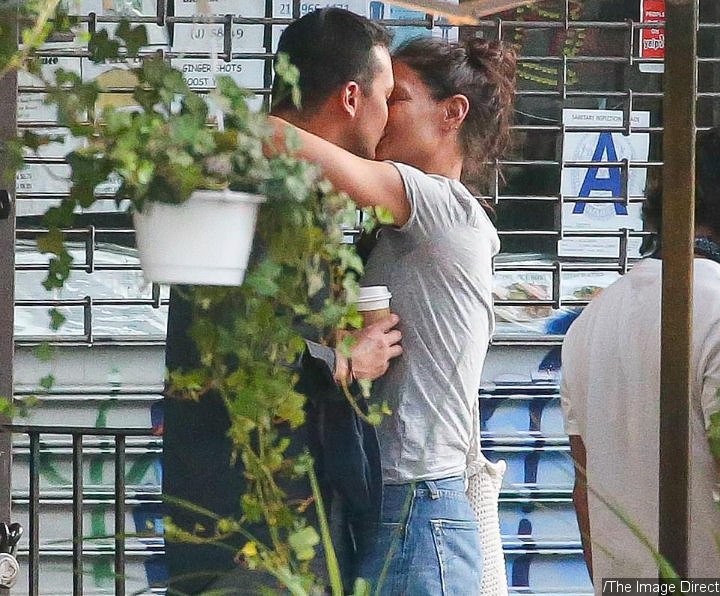 Katie Holmes and Emilio Vitolo Jr.'s PDA