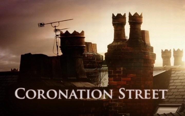 'Coronation Street' Filming Shut Down After Cast Member Tests Positive for Covid-19