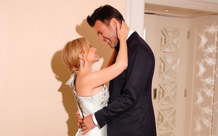 Kylie Minogue Praises Boyfriend for 'Rescuing' Her Whenever She Fell Sick During Tour