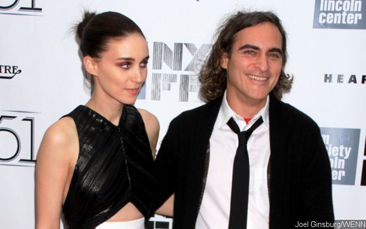 Rooney Mara & Joaquin Phoenix