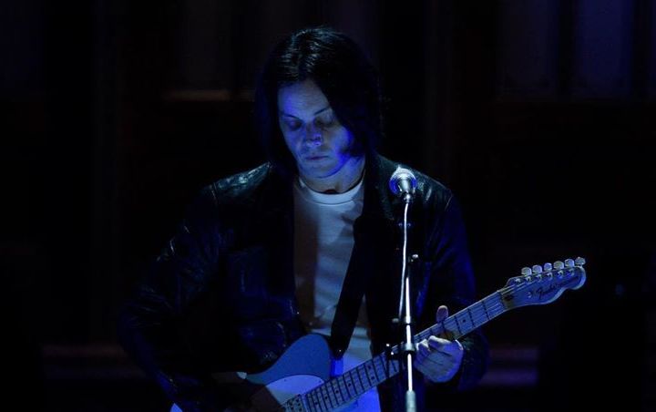 Jack White Pays Tribute to Eddie Van Halen During 'SNL' Performance