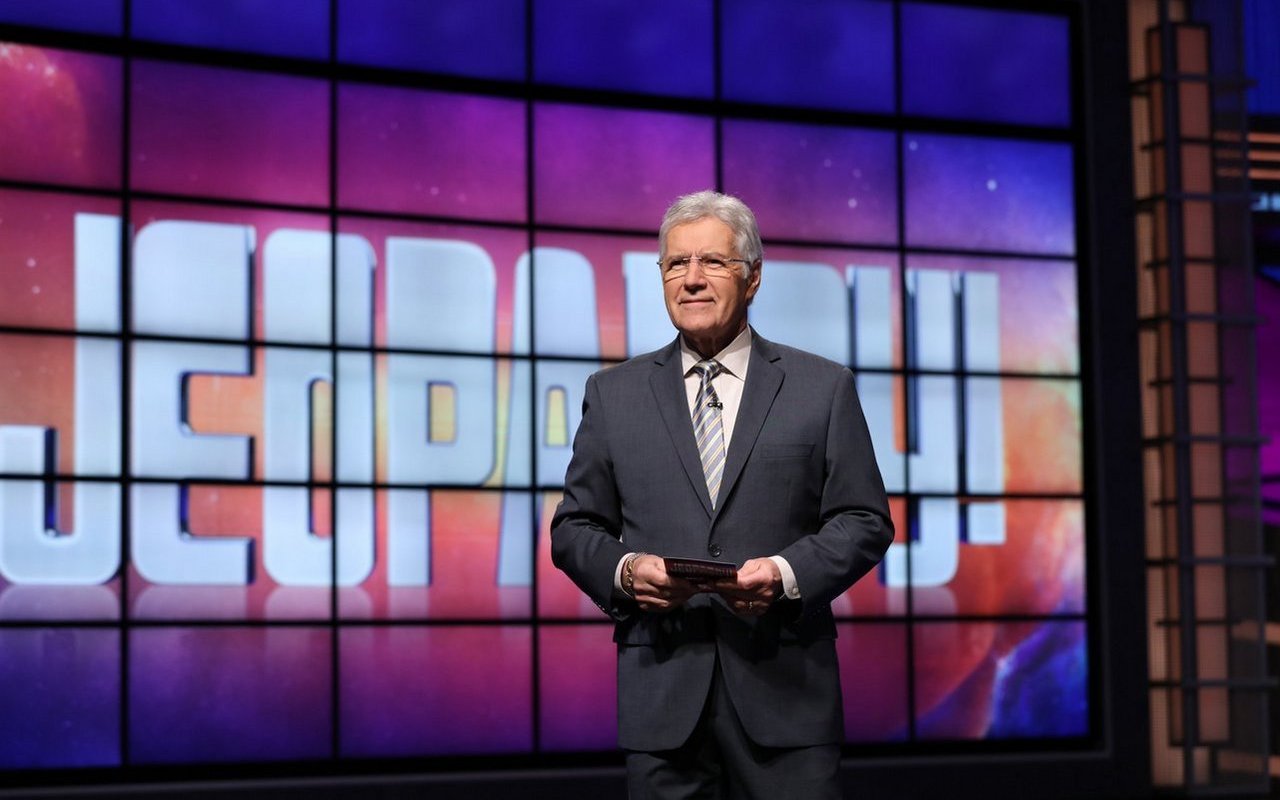 'Jeopardy!' Remembers Alex Trebek in New Episode Following His Passing