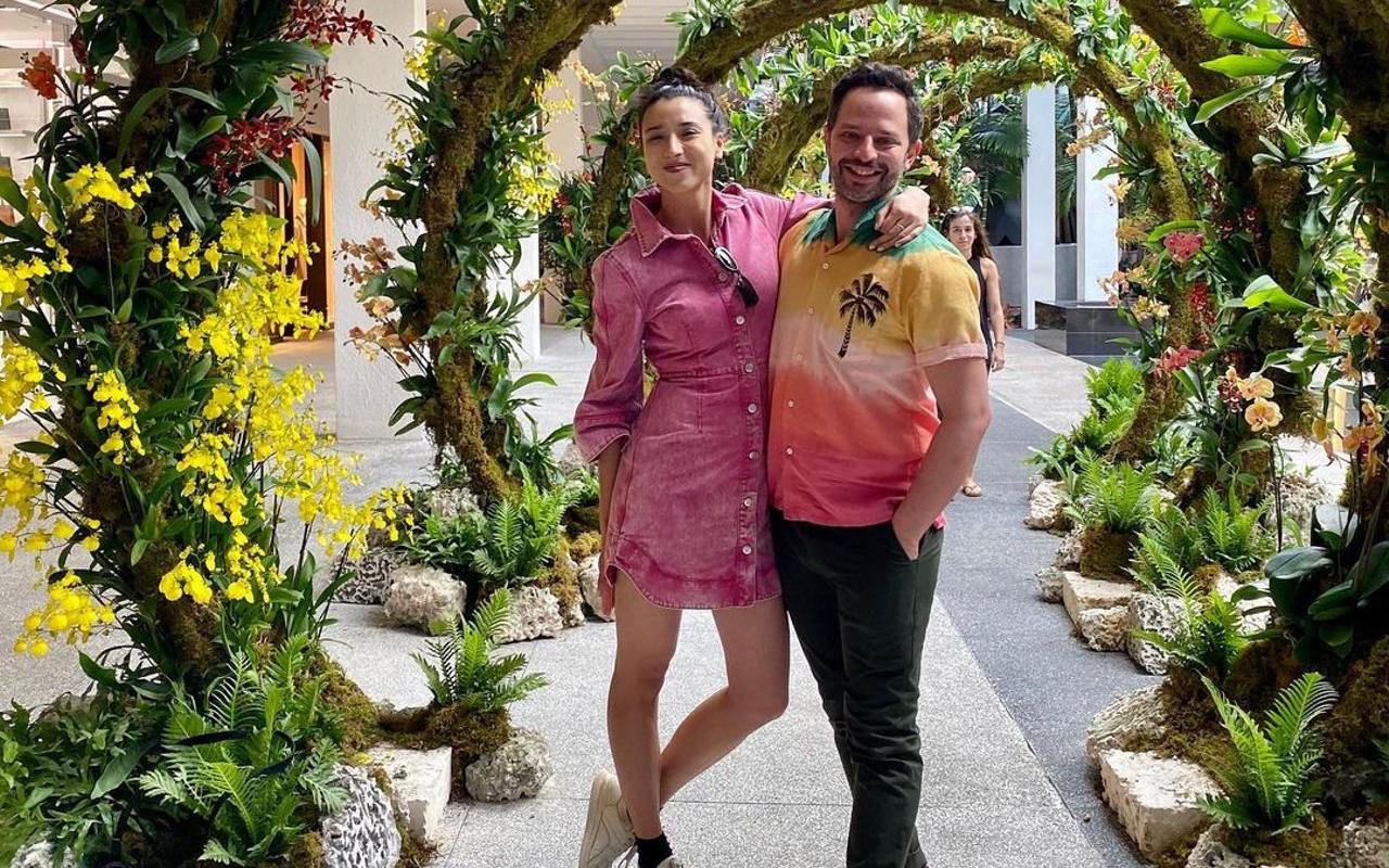 Nick Kroll Marries Pregnant Girlfriend Lily Kwong 