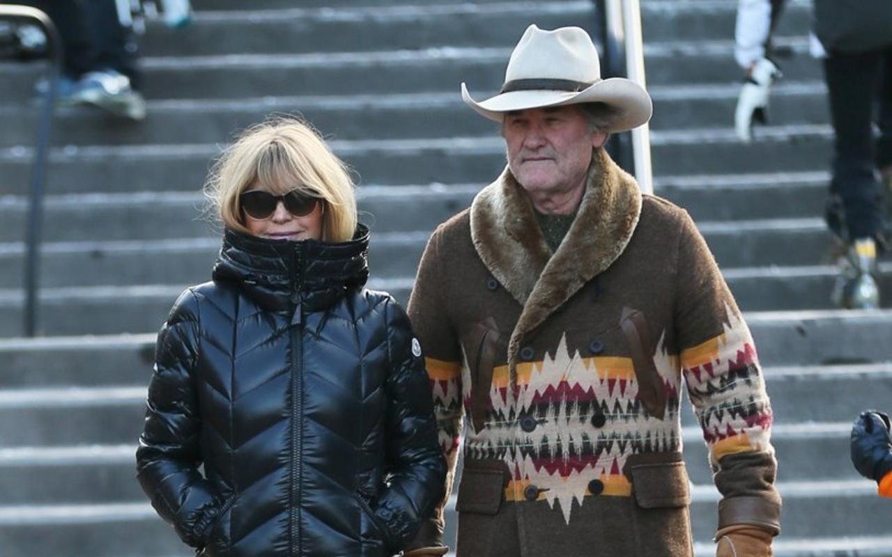 kurt russell  goldie hawn explain   feel     married