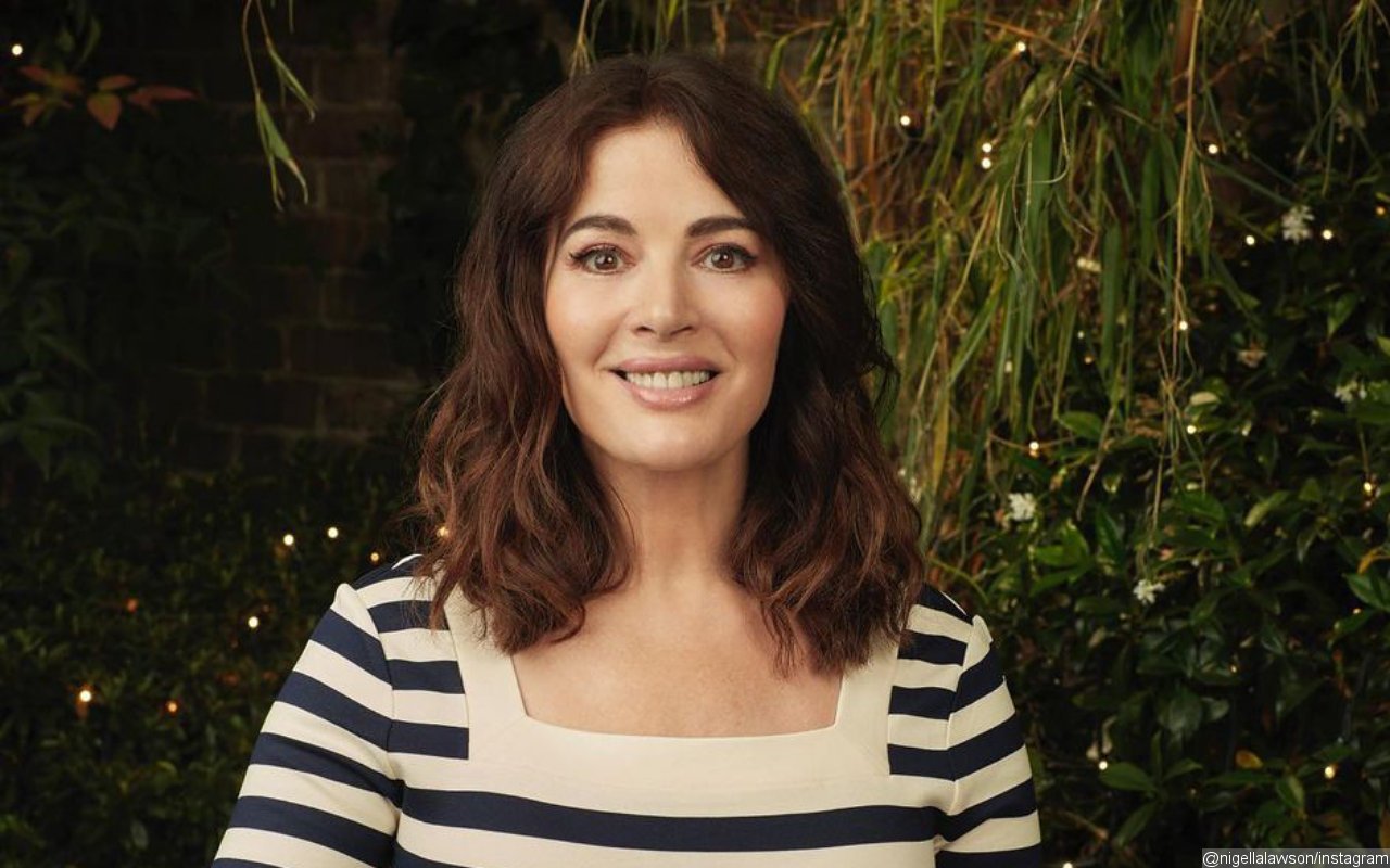 Nigella Lawson Could Not Resist Reacting to Fun Response to Her 'Microwave' Pronunciation