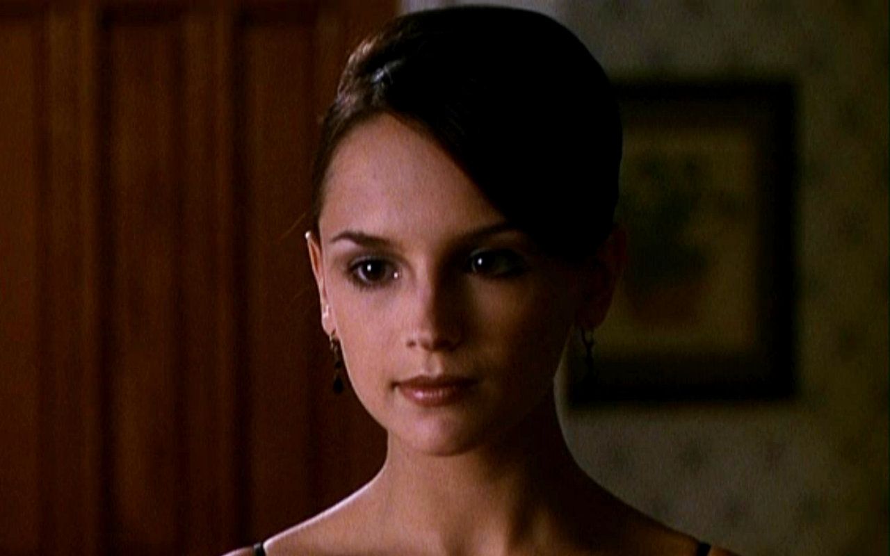 Rachael Leigh Cook Gets Involved With She S All That Remake