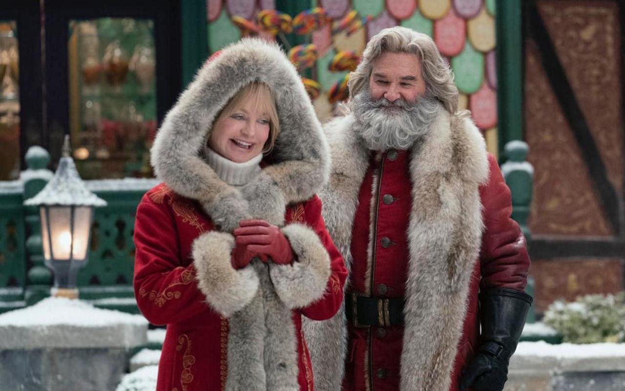 goldie hawn hated kissing kurt russell  christmas chronicles