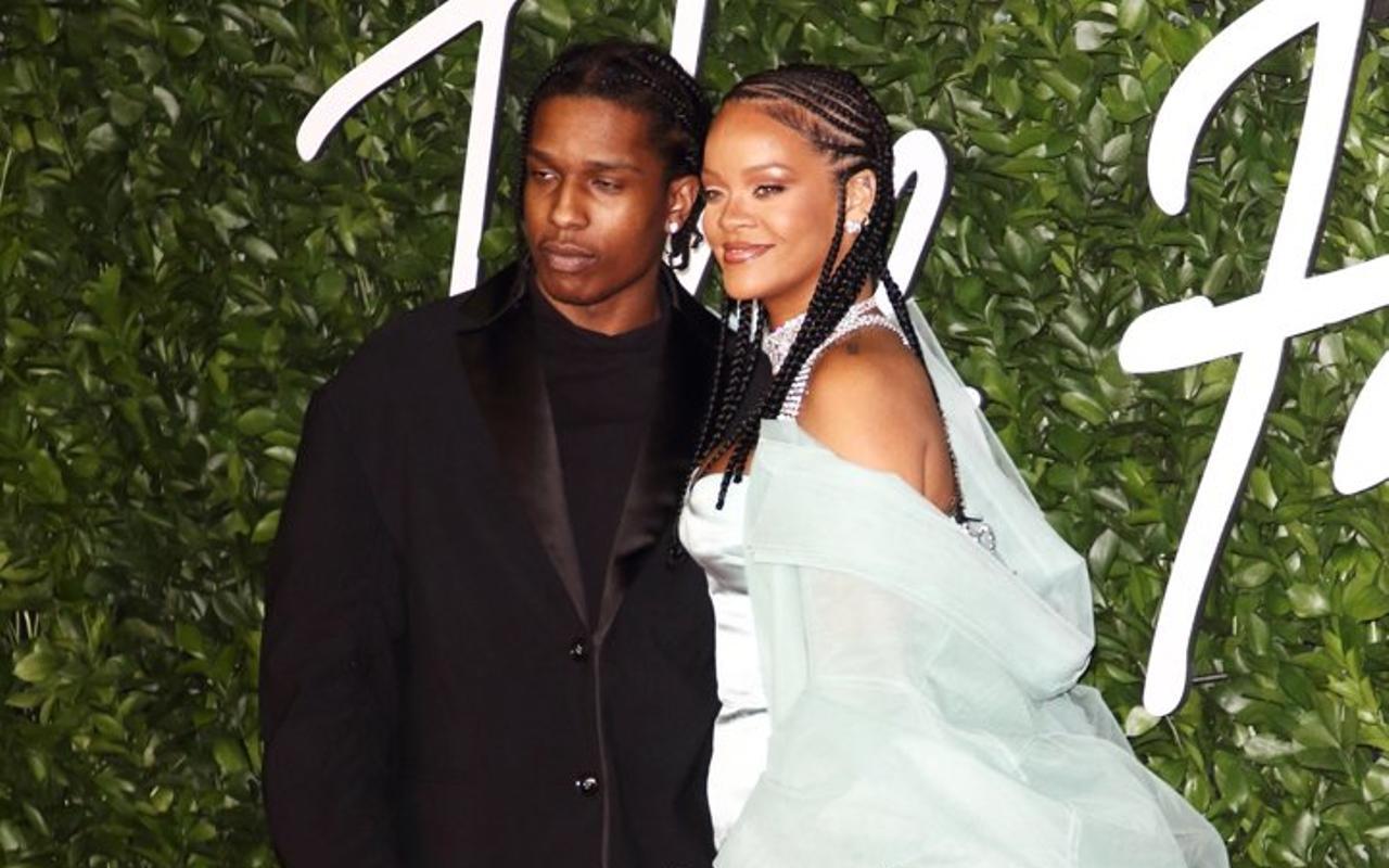 Rihanna and A$AP Rocky Holding Hands in Barbados During Holiday