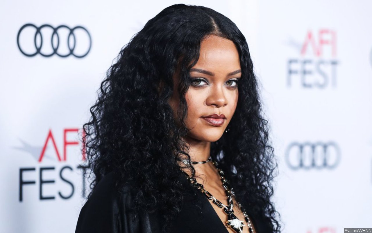 Rihanna Responds to Fans Demanding an Album in 2021 – Billboard