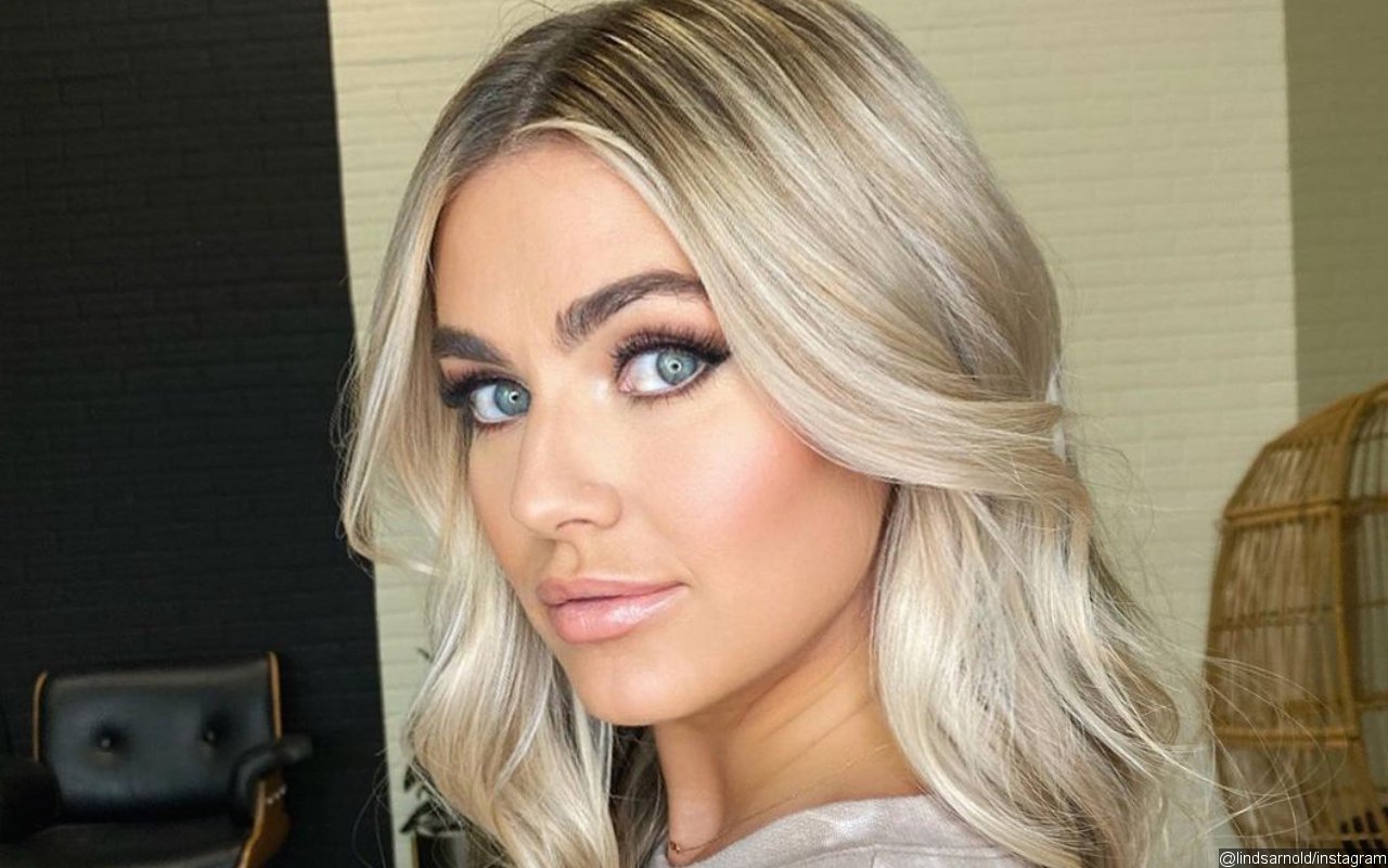 Lindsay Arnold Claps Back at Mom-Shaming Trolls: 'Please Unfollow Me'