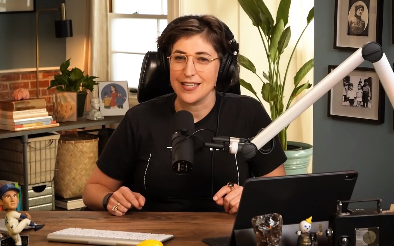Mayim Bialik Learns About Her HSP Diagnosis Through New Mental Health Podcast