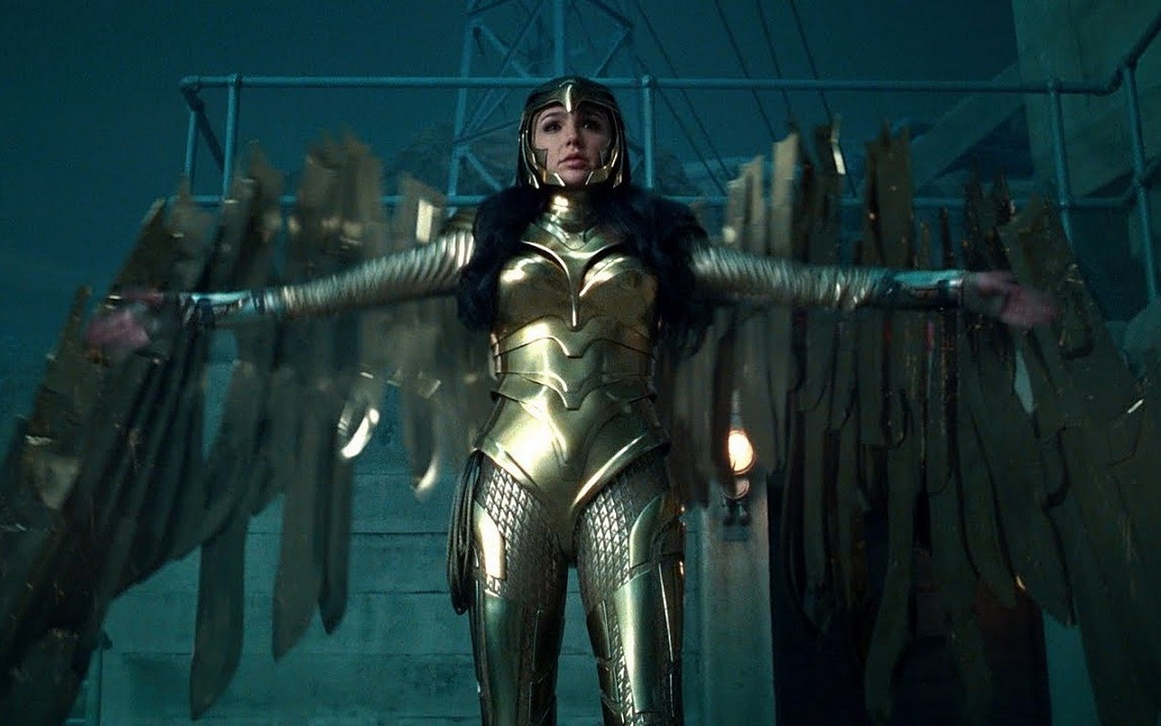 Gal Gadot Burst Into Tears Watching 'Wonder Woman 1984' for First Time